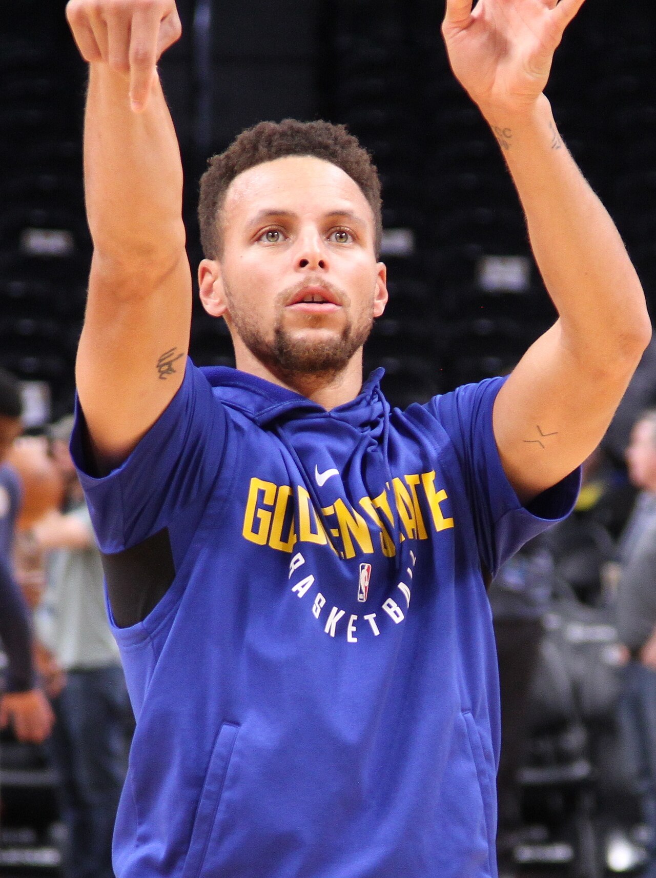 Warriors beat Nuggets 134-114 as Curry and Lendeborg carry first win