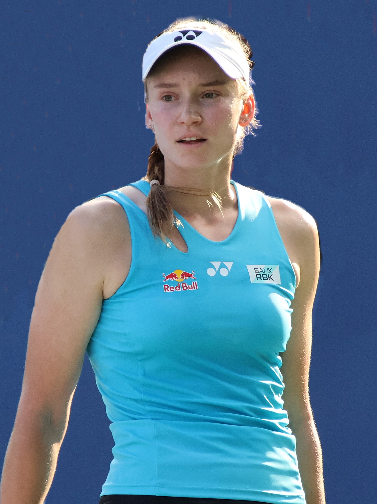 Elena Rybakina wins Ningbo again and is chasing the year-end No. 1 spot